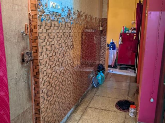 2 BHK Apartment in Jadavpur for resale Kolkata. The reference number is 20849434