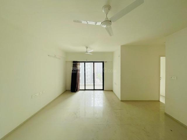 2 BHK Apartment in Jagatpur for rent Ahmedabad. The reference number is 17575649