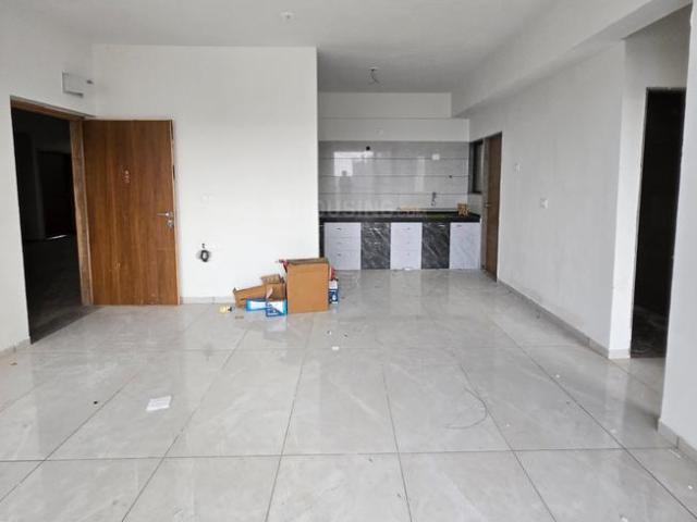 2 BHK Apartment in Jagatpur for rent Ahmedabad. The reference number is 17611789