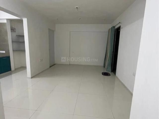 2 BHK Apartment in Jagatpur for rent Ahmedabad. The reference number is 17750544