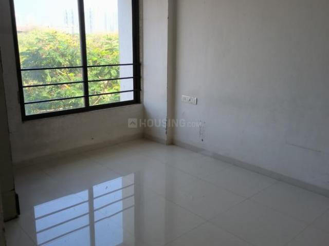 2 BHK Apartment in Jagatpur for rent Ahmedabad. The reference number is 17792839
