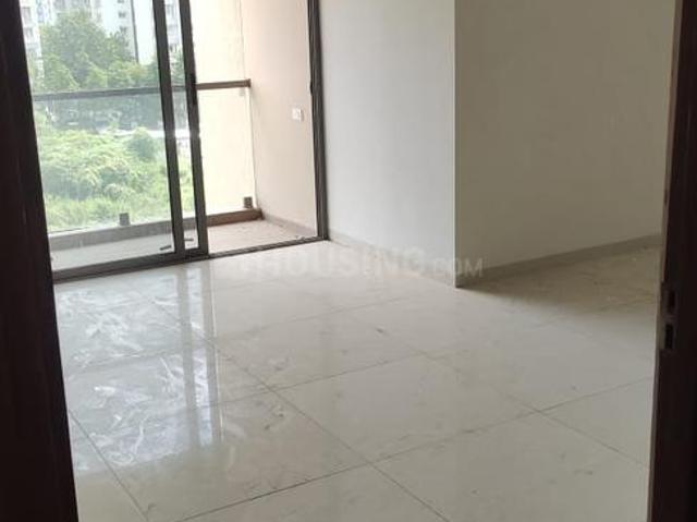 2 BHK Apartment in Jagatpur for rent Ahmedabad. The reference number is 18409377