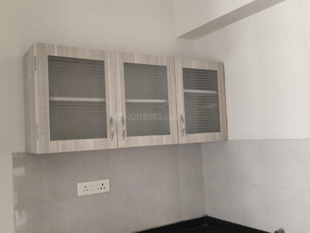 2 BHK Apartment in Jagatpur for rent Ahmedabad. The reference number is 19395603