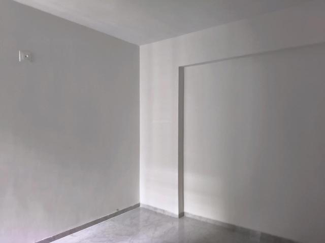 2 BHK Apartment in Jagatpur for rent Ahmedabad. The reference number is 19468625