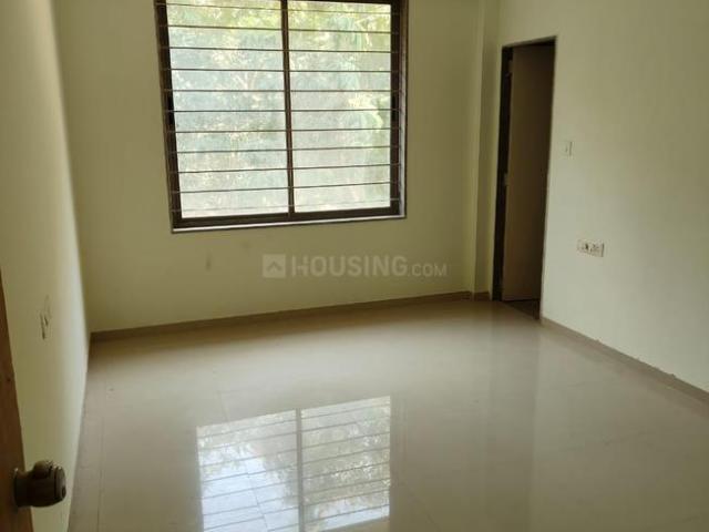 2 BHK Apartment in Jagatpur for rent Ahmedabad. The reference number is 19773493