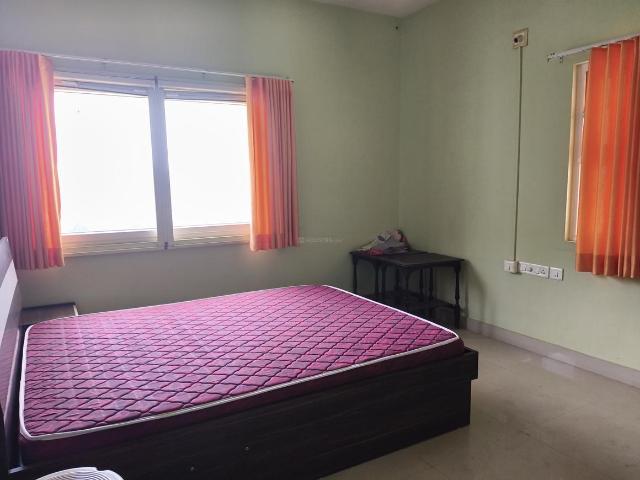 2 BHK Apartment in Jagatpur for rent Ahmedabad. The reference number is 19867000
