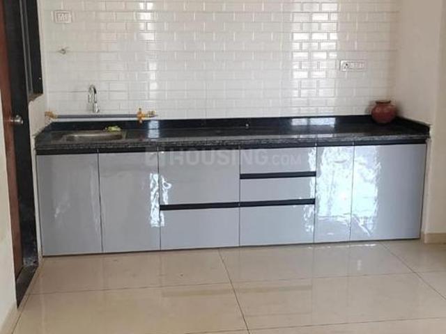 2 BHK Apartment in Jagatpur for rent Ahmedabad. The reference number is 20182780