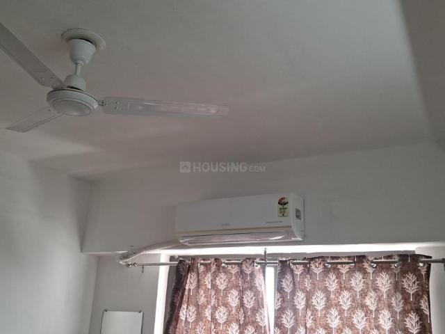 2 BHK Apartment in Jagatpur for rent Ahmedabad. The reference number is 20307919