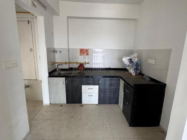 2 BHK Apartment in Jagatpur for rent Ahmedabad. The reference number is 20330856