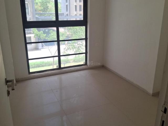 2 BHK Apartment in Jagatpur for rent Ahmedabad. The reference number is 20474639