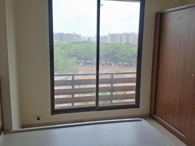 2 BHK Apartment in Jagatpur for rent Ahmedabad. The reference number is 20514773