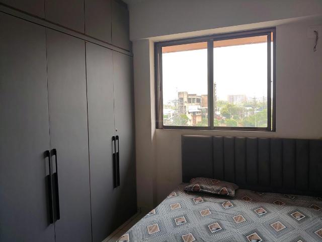 2 BHK Apartment in Jagatpur for rent Ahmedabad. The reference number is 20537638
