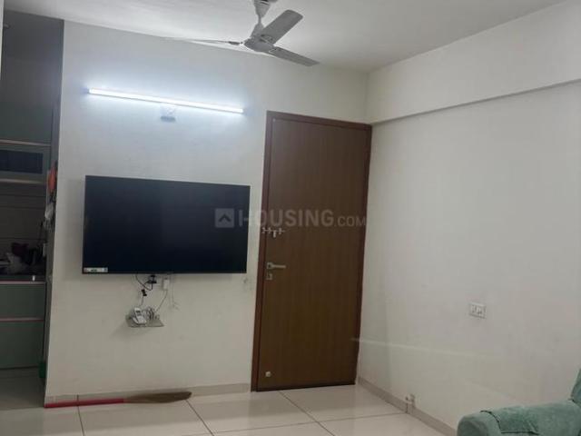 2 BHK Apartment in Jagatpur for rent Ahmedabad. The reference number is 20567298