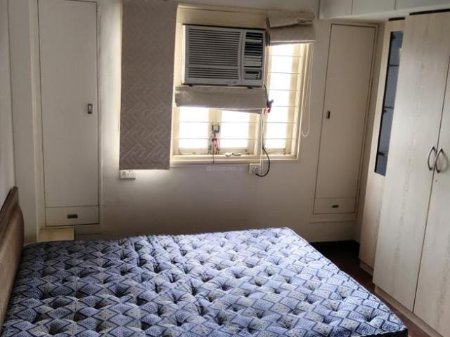 2 BHK Apartment in Jagatpur for rent Ahmedabad. The reference number is 20586692