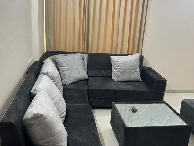 2 BHK Apartment in Jagatpur for rent Ahmedabad. The reference number is 20628728