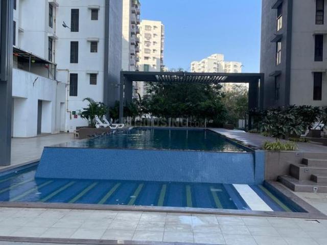 2 BHK Apartment in Jagatpur for rent Ahmedabad. The reference number is 20777763