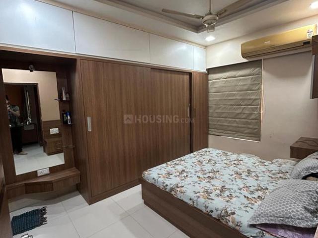 2 BHK Apartment in Jagatpur for rent Ahmedabad. The reference number is 20788687