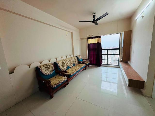 2 BHK Apartment in Jagatpur for rent Ahmedabad. The reference number is 20954738