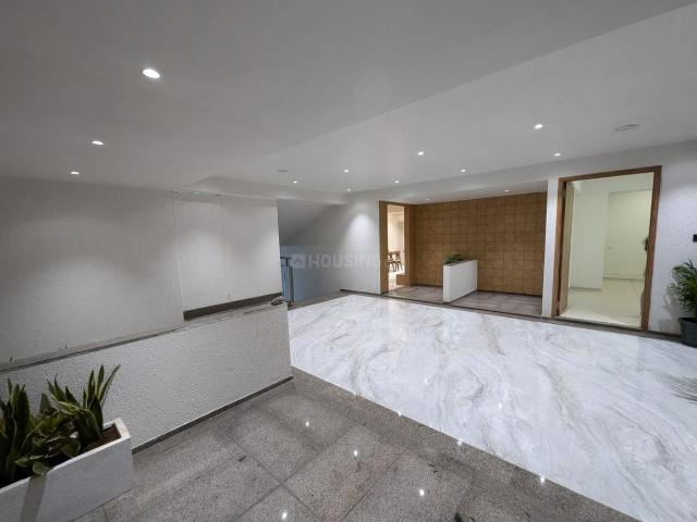 2 BHK Apartment in Jagatpur for resale Ahmedabad. The reference number is 19906893