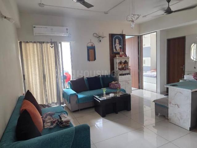 2 BHK Apartment in Jagatpur for resale Ahmedabad. The reference number is 20742411