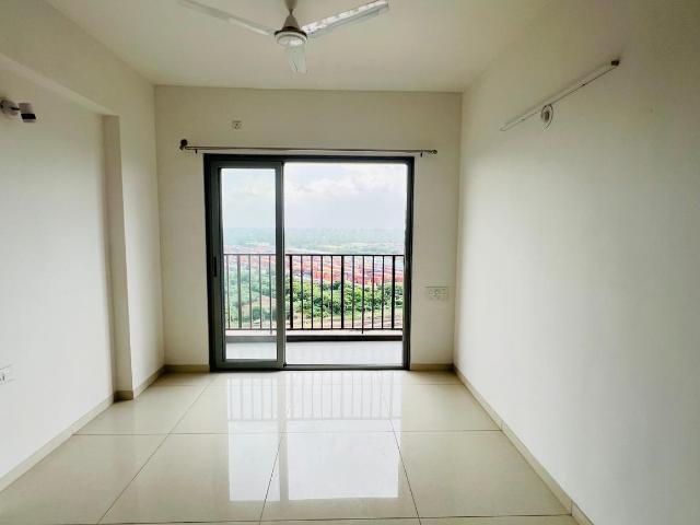 2 BHK Apartment in Jagatpur for resale Ahmedabad. The reference number is 20794980