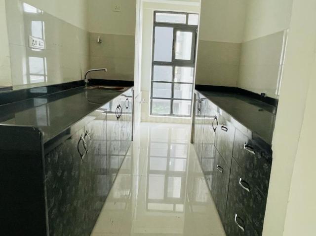 2 BHK Apartment in Jagatpur for resale Ahmedabad. The reference number is 20005077
