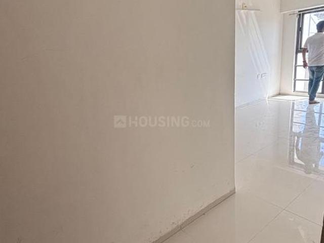 2 BHK Apartment in Jagatpur for resale Ahmedabad. The reference number is 20005191