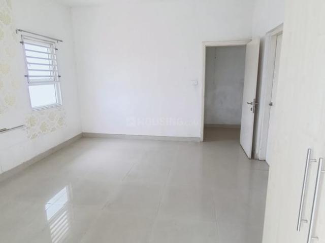 2 BHK Apartment in Jagatpur for resale Ahmedabad. The reference number is 20033323