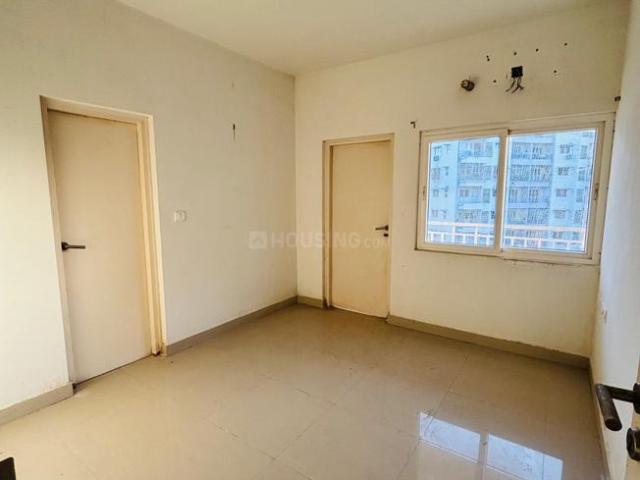 2 BHK Apartment in Jagatpur for resale Ahmedabad. The reference number is 20084942