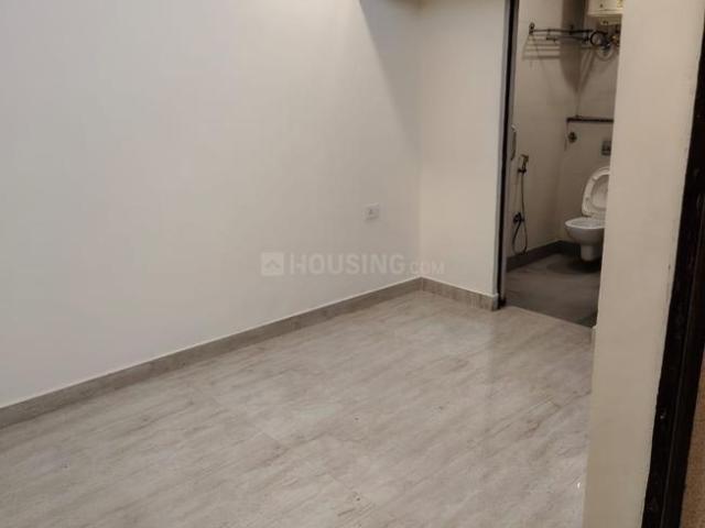 2 BHK Apartment in Janakpuri for rent New Delhi. The reference number is 20050771