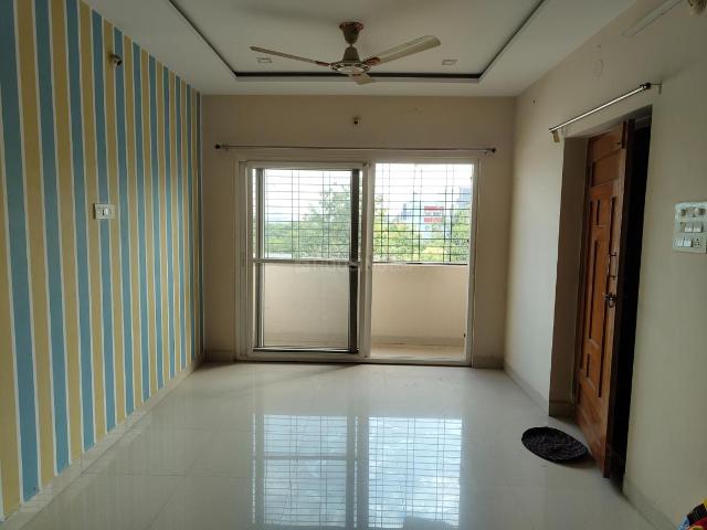 2 BHK Apartment in Jeedimetla for rent Hyderabad. The reference number is 20386071