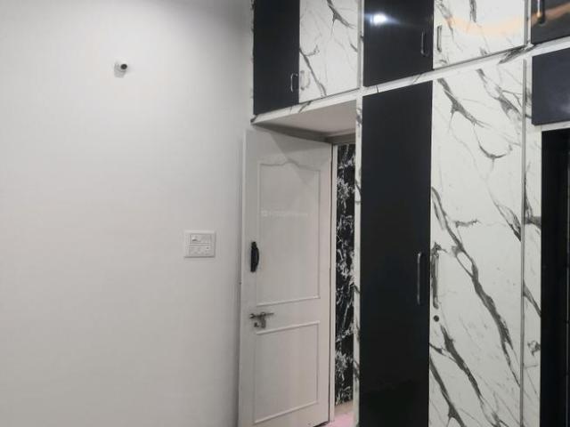 2 BHK Apartment in JP Nagar for rent Bengaluru. The reference number is 20757547