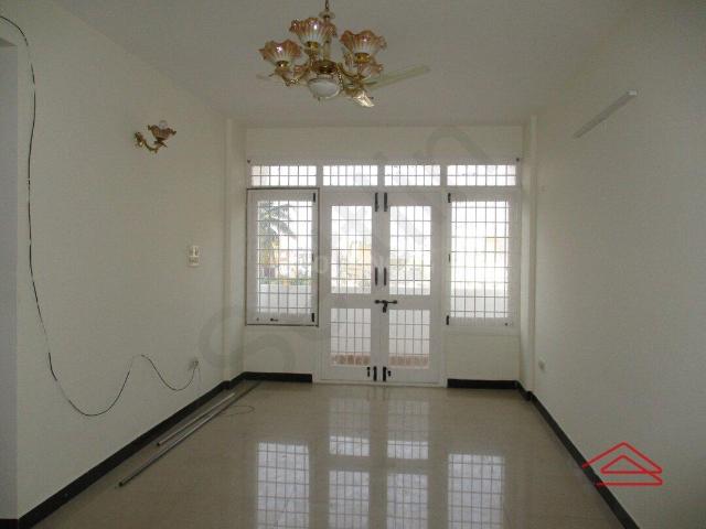 2 BHK Apartment in JP Nagar for resale Bangalore. The reference number is 14841308