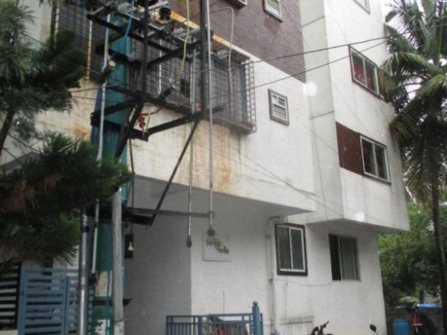 2 BHK Apartment in JP Nagar for resale South Bangalore. The reference number is 17155927