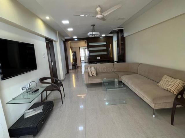 2 BHK Apartment in Juhu for rent Mumbai. The reference number is 18881410