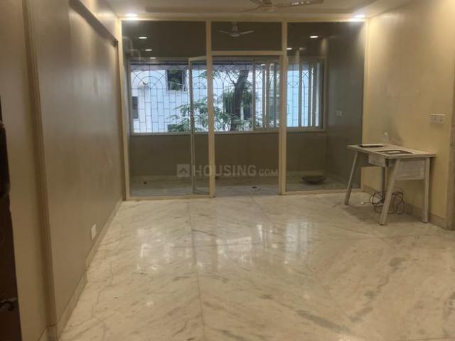 2 BHK Apartment in Juhu for rent Mumbai. The reference number is 19448008