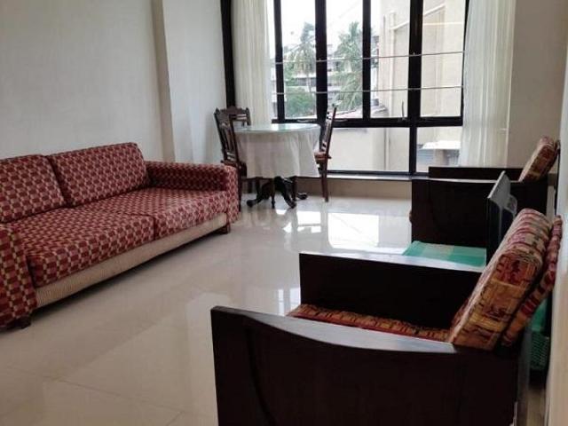2 BHK Apartment in Juhu for rent Mumbai. The reference number is 20032707