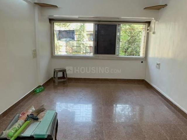 2 BHK Apartment in Juhu for rent Mumbai. The reference number is 20219825
