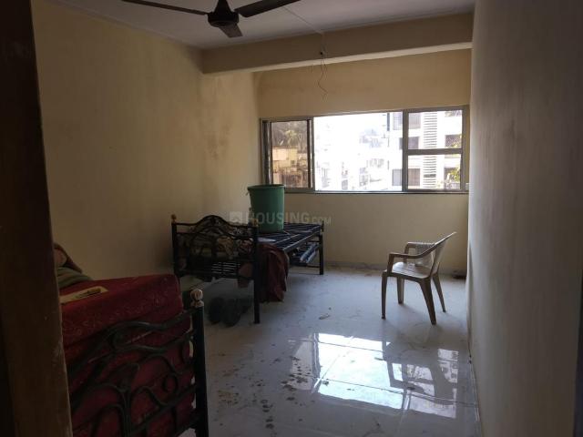 2 BHK Apartment in Juhu for resale Mumbai. The reference number is 20617615