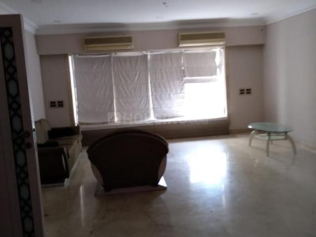 2 BHK Apartment in Juhu for resale Mumbai. The reference number is 20709503