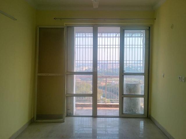 2 BHK Apartment in Omega II for resale Greater Noida. The reference number is 20803150