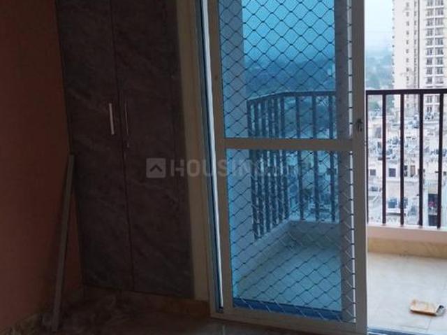 2 BHK Apartment in Omicron I for rent Greater Noida. The reference number is 20327801