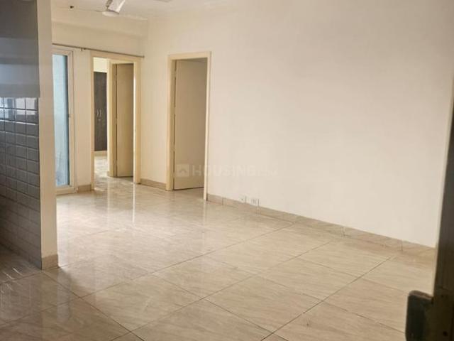 2 BHK Apartment in Omicron I for resale Greater Noida. The reference number is 20713828