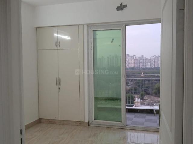 2 BHK Apartment in Omicron III for rent Greater Noida. The reference number is 20479628