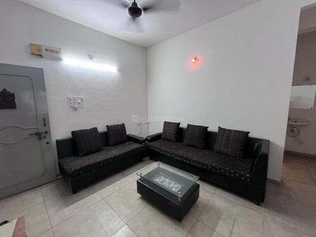 2 BHK Apartment in Old Padra Road for rent Vadodara. The reference number is 20490838