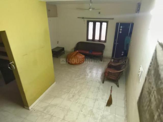 2 BHK Apartment in Old Padra Road for rent Vadodara. The reference number is 20891792