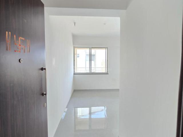 2 BHK Apartment in Old Sangvi for rent Pune. The reference number is 19501455