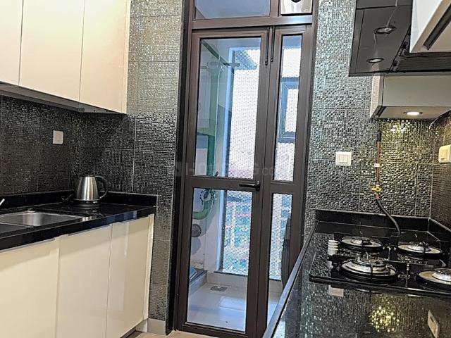 2 BHK Apartment in Lower Parel for rent Mumbai. The reference number is 17570199