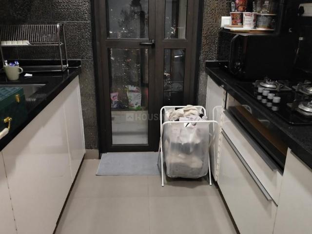 2 BHK Apartment in Lower Parel for rent Mumbai. The reference number is 18719752
