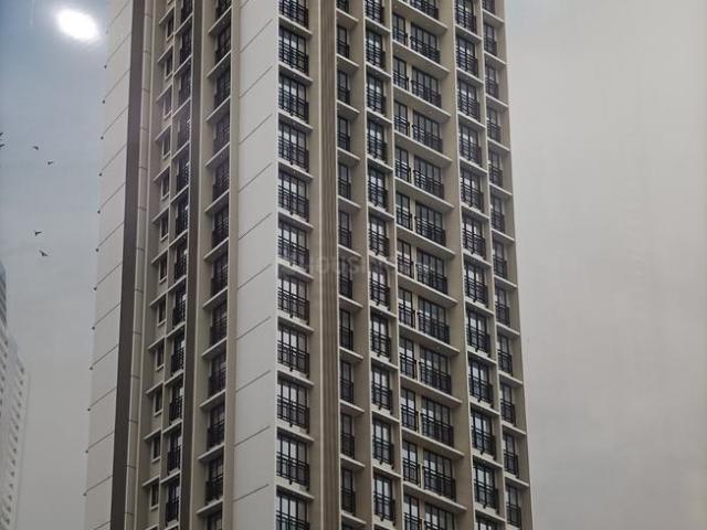 2 BHK Apartment in Lower Parel for resale Mumbai. The reference number is 15361276